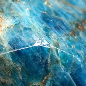 Apatite Bleue - Pointe Unique Polie n° 05795