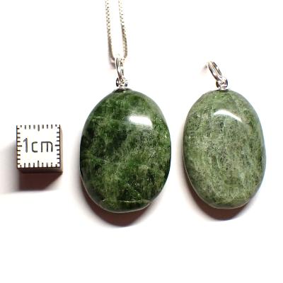 Diopside Pendentif Pierre Roulée