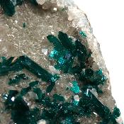 Dioptase Pierre Brute 17880