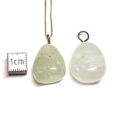 Préhnite Inclusions Epidote Pendentif Pierre Roulée