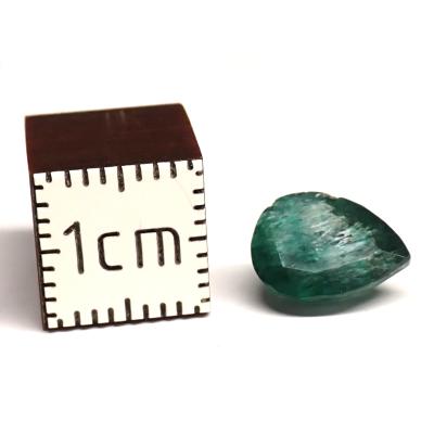 Emeraude Pierre Taillée 15716